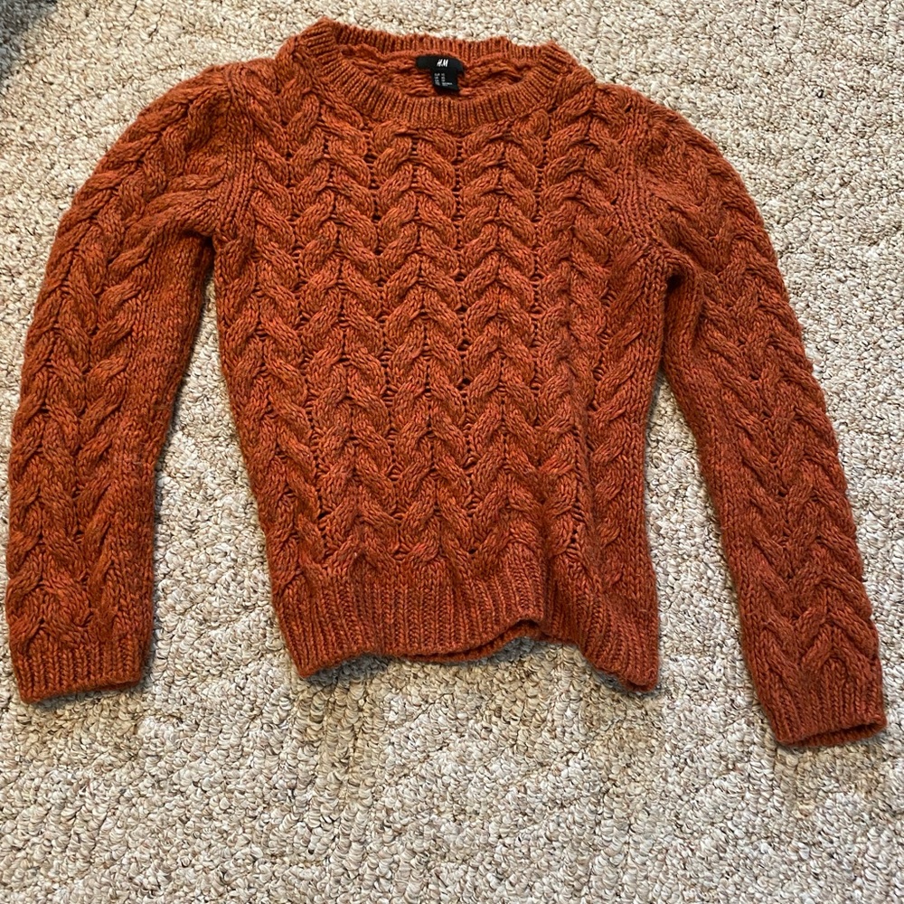 H&M sweater
